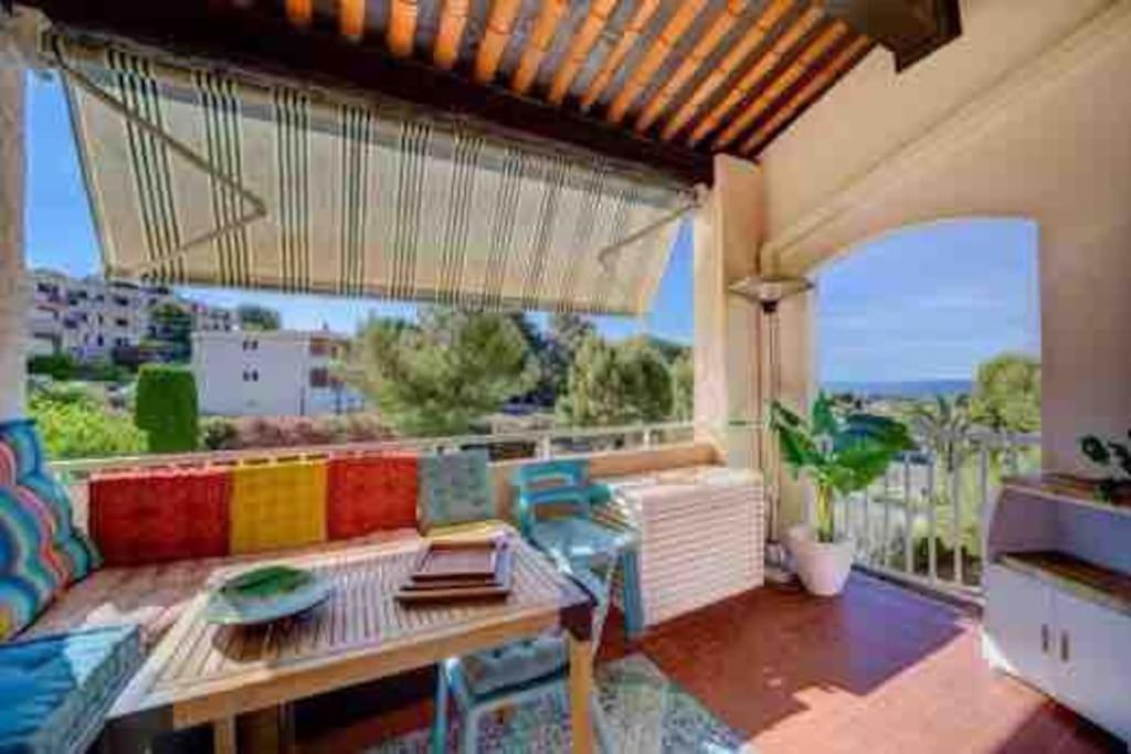 Tres Bel Appartement Climatise Terrasse Et Vue Mer Bandol Kültér fotó
